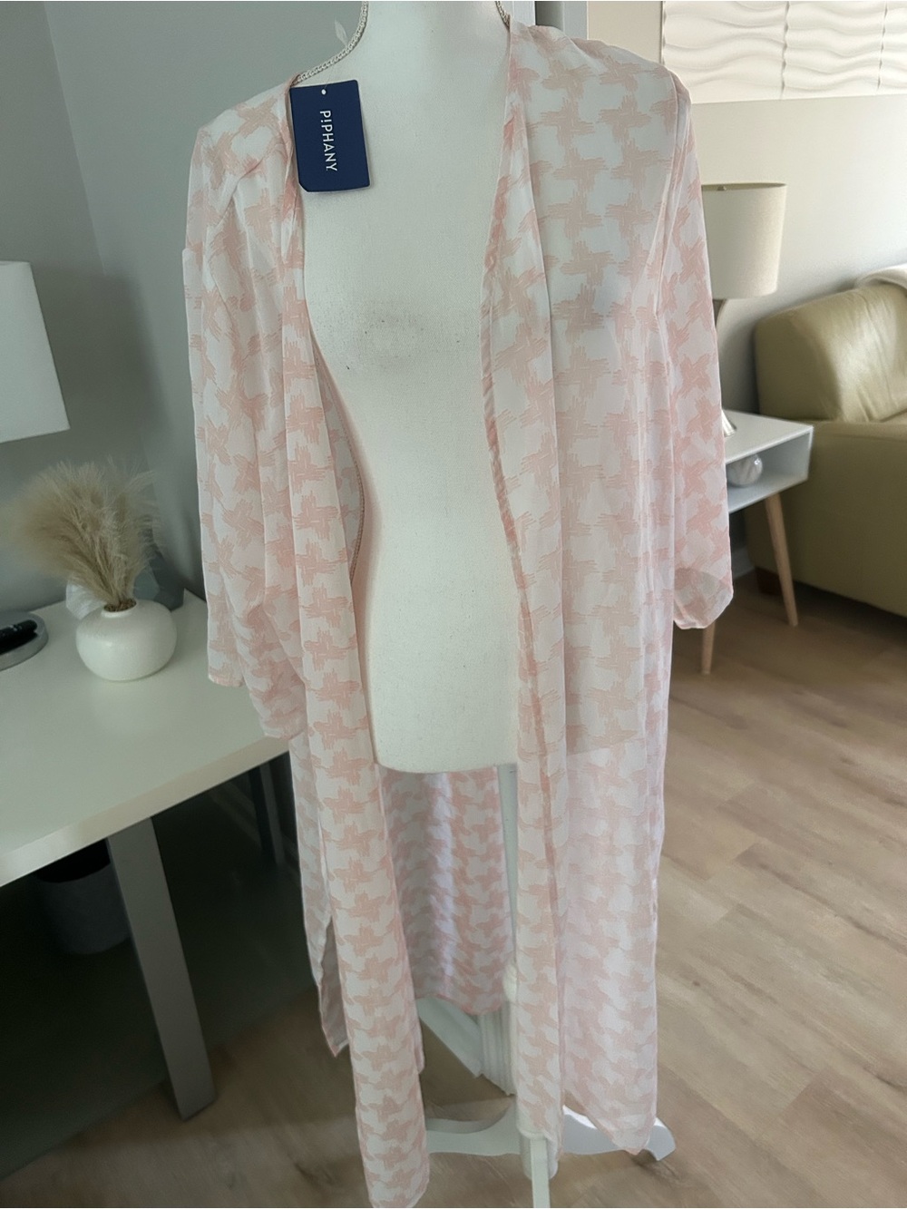 Piphany Sheer Pink Houndstooth Duster Robe